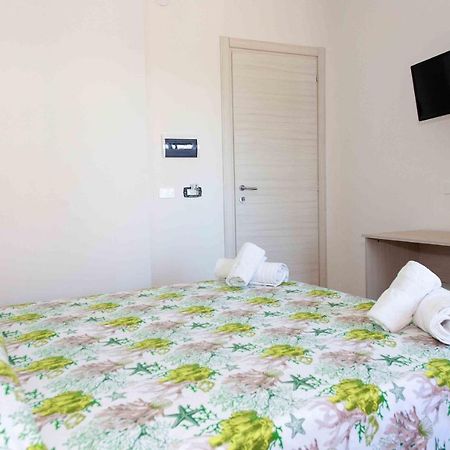 디아망테 La Perla Rosa B&B 외부 사진